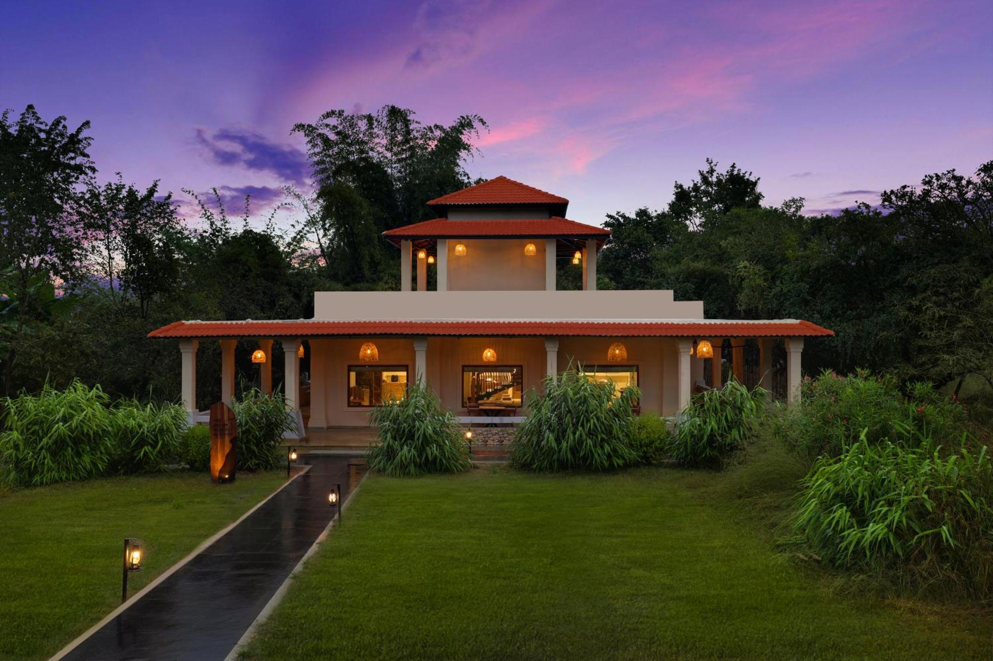 Lemon Tree Wildlife Resort, Kanha Ngoại thất bức ảnh