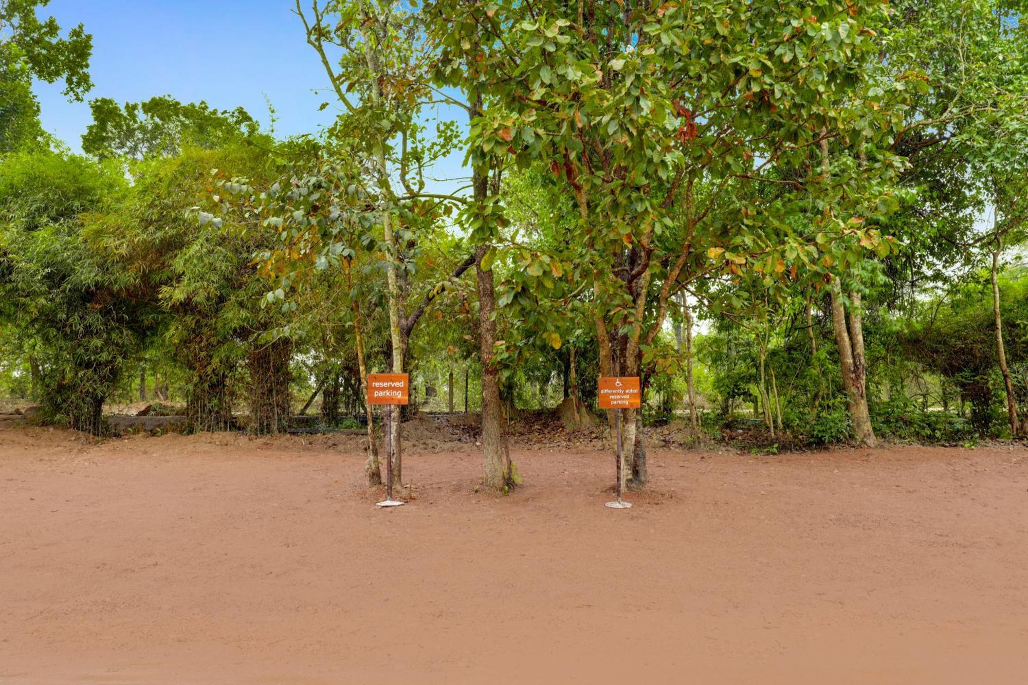 Lemon Tree Wildlife Resort, Kanha Ngoại thất bức ảnh